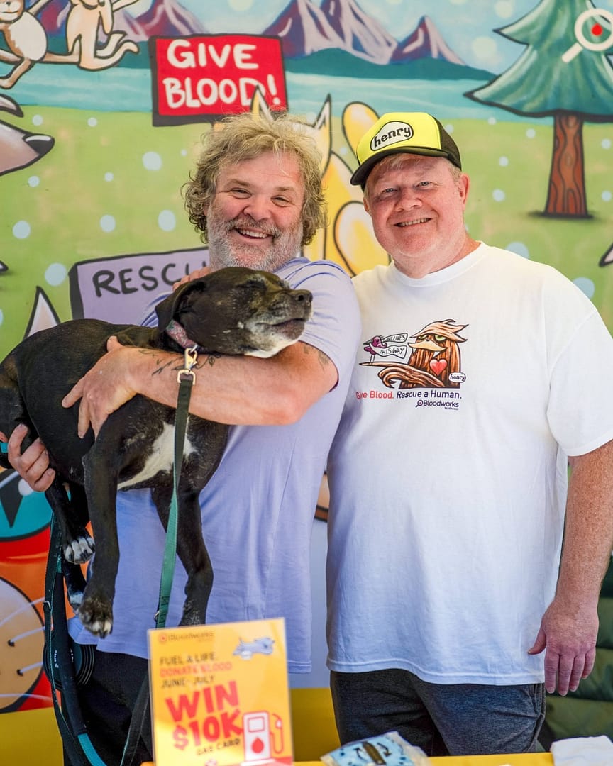 🎨🩸 Thank you to everyone who joined us yesterday at the @waterfrontmarketplace_seattle for our Give Blood. Rescue A Human. blood drive with @henry_beyond_museums!

From lifesaving donations to community connections, it was an incredible day of giving back. ❤️🐾

Swipe through to see some of our favorite moments and learn how you can rescue a human at the link in our bio.

#BloodworksNW #DonateBlood #RAH #BloodDrive #HenryBeyondMuseums #Seattle #SeattleWaterfront
