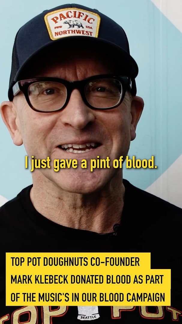 Top Pot Doughnuts co-founder Mark Klebeck rolled up his sleeve to give blood and make a difference.
This October, we’re teaming up with @TopPotDoughnuts and @FreeGuitars4Kids to make giving sweeter and more meaningful than ever. The first 100 donors who give blood at a participating Top Pot café this month will help unlock 100 guitars that will be donated to a variety of amazing community partners across Washington and Oregon.
Don’t miss your chance to donate, grab a doughnut, and change two lives forever:
🍩 Kent Bakery – October 24
🍩 Tacoma Café – October 27
🍩 Bellevue Café – October 29
Schedule your appointment at the link in bio.
#BloodworksNW #DonateBlood #MIOB #TopPotDoughnuts #FreeGuitars4Kids #BloodDrive